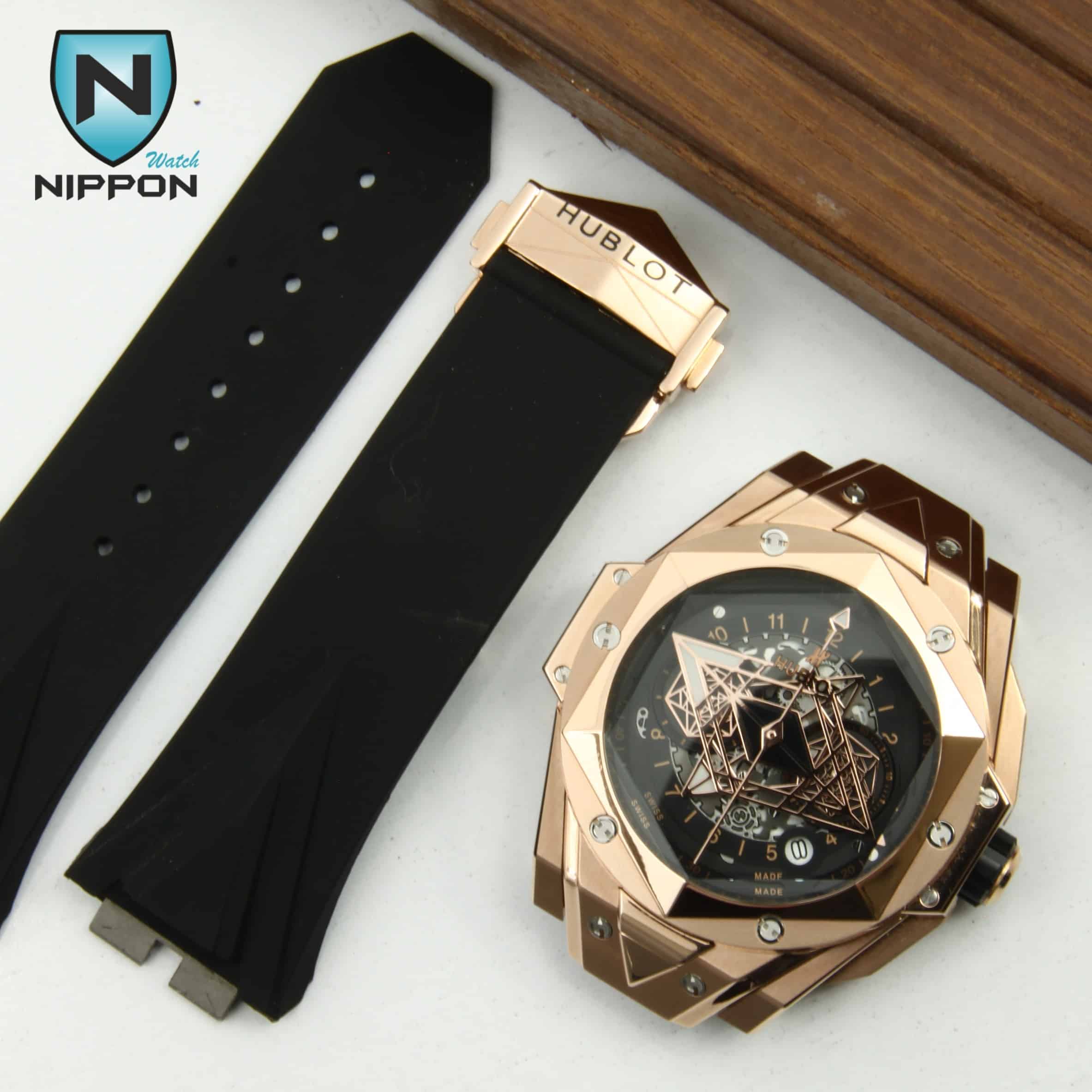 ساعت مچی هابلوت سانگ بلو