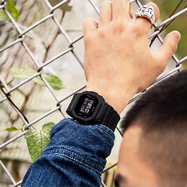 ساعت مچی مردانه کاسیو DW-5600BB-1DR